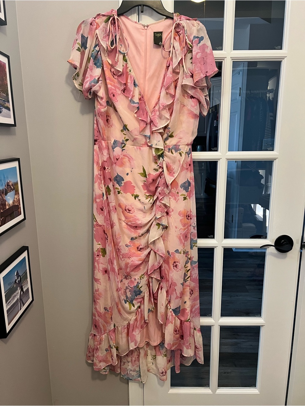 Taylor Pink Floral maxi dress with ruffles size M